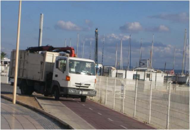 CARRIL BICI  MERCANCIAS ESPECIALES CONVOY